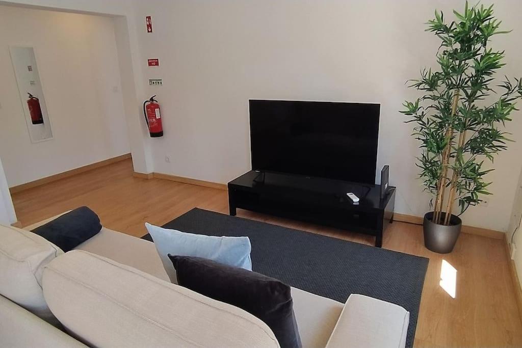 Lisboa/City/Sunny Apar/Metro/Airport/Wifi/Air Cond Εξωτερικό φωτογραφία